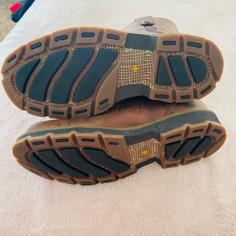 Dr. Martens 12052